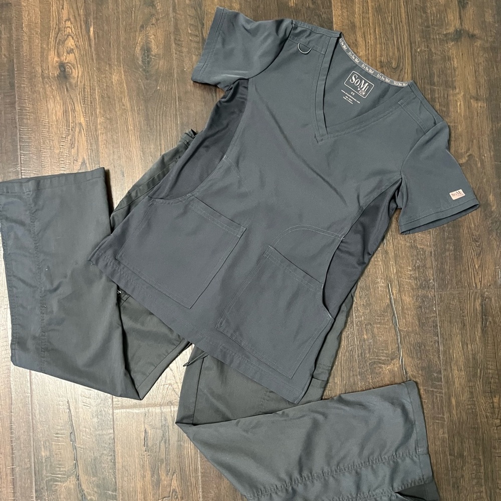 Grey scrubs set